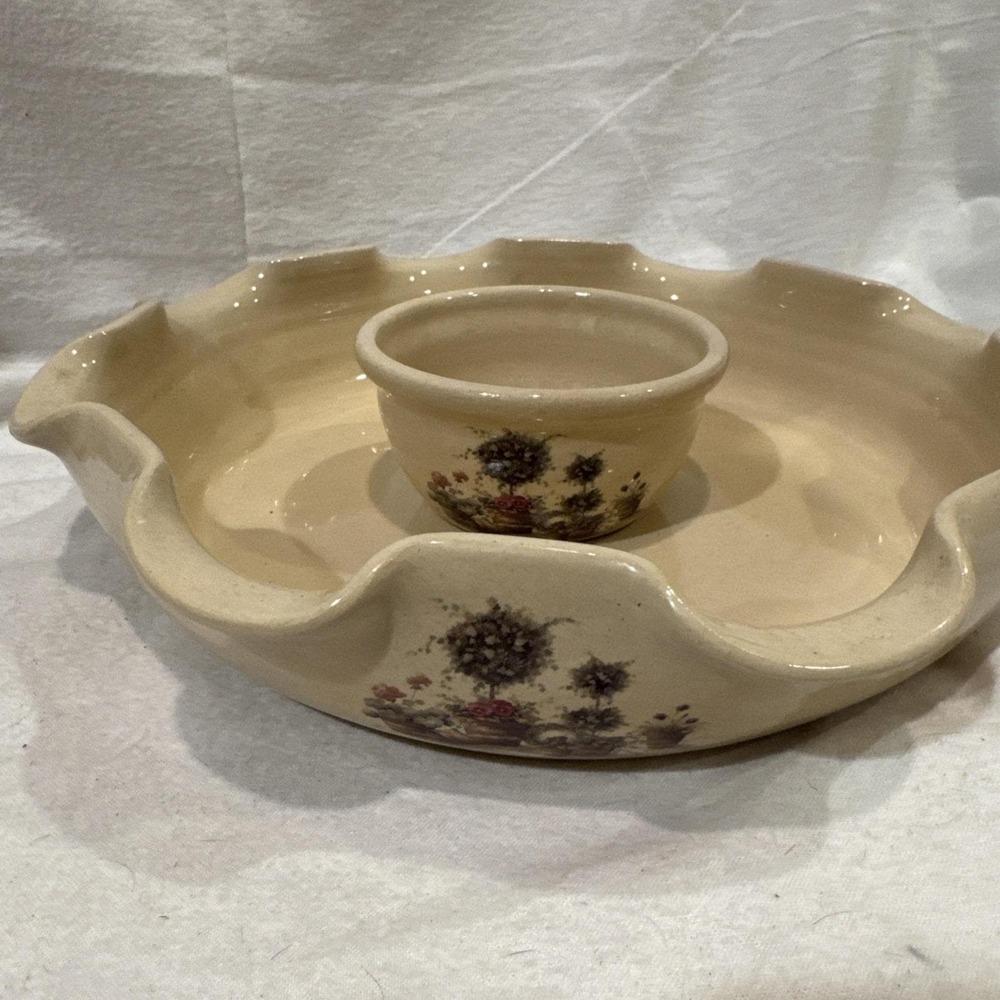 Yesteryears Pottery Marshall Texas Chip And Dip Tray USA Hand Turned Garden